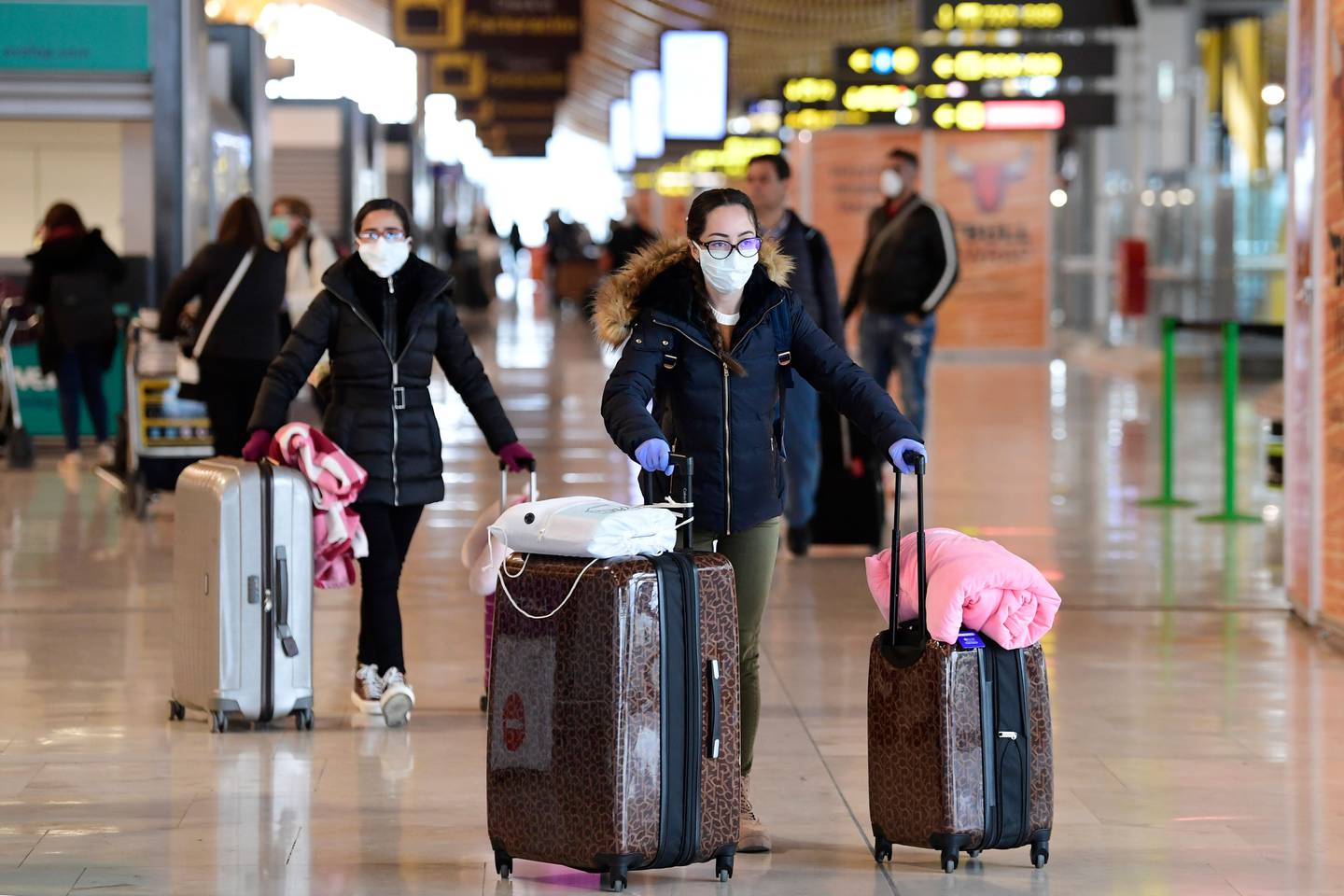 Unión Europea recomendó eliminar restricciones de viajes por COVID-19 a Perú, Argentina y Colombia