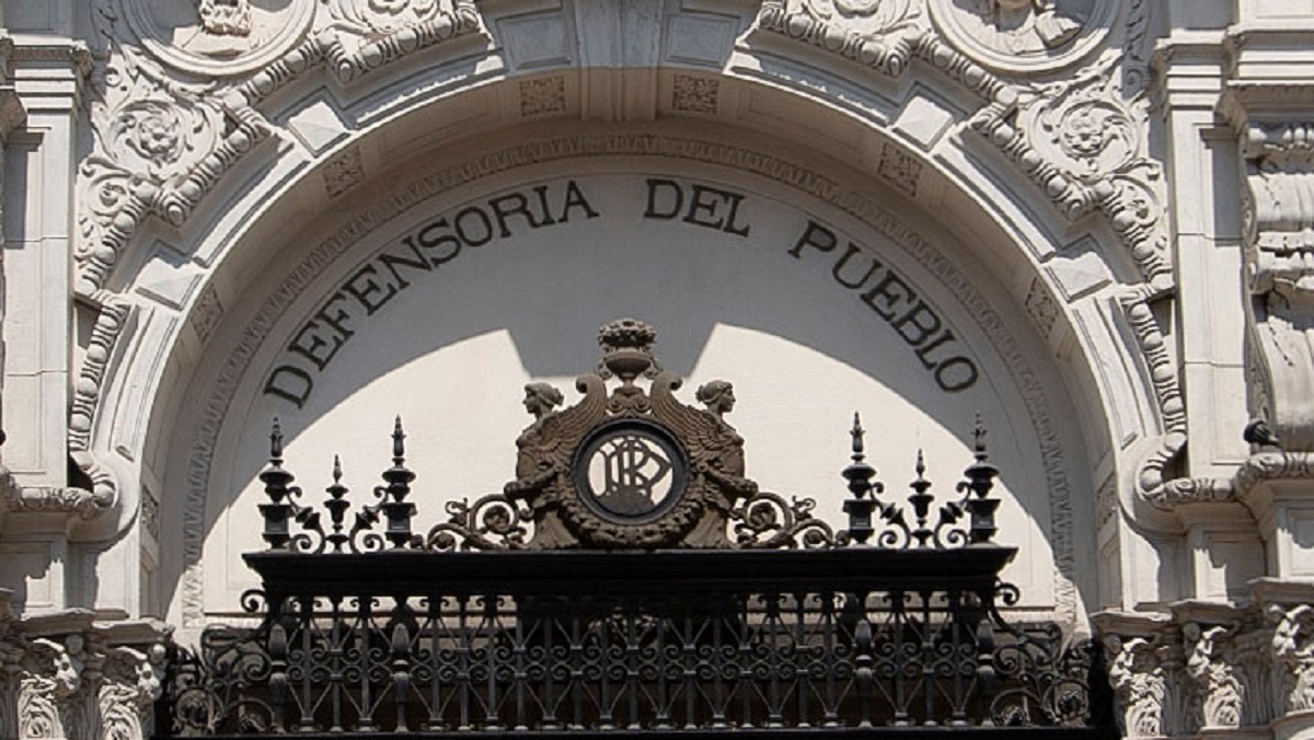 Defensoría pedirá información al Gobierno por denuncia sobre presiones en ascensos en FFAA