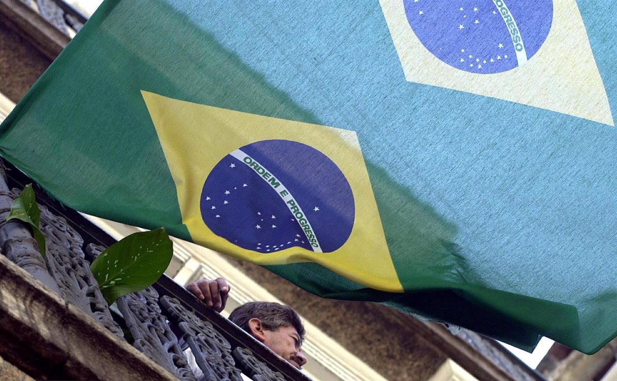Hackers atacan al Ministerio de Salud de Brasil para robar datos del proceso de vacunación