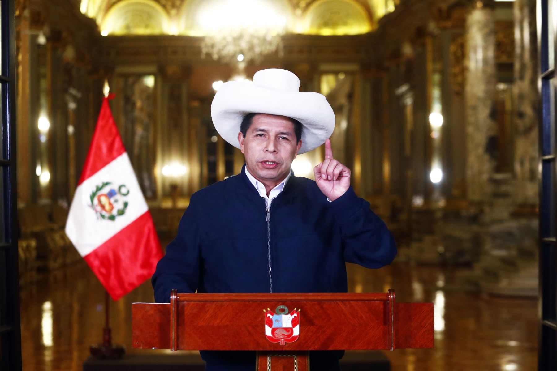 Presidente Pedro Castillo anuncia que conformará «un Gabinete más participativo y de ancha base»