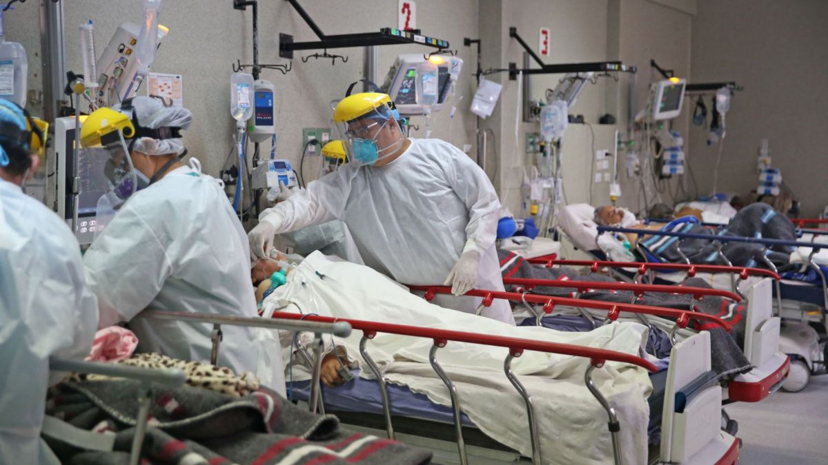 Descienden las muertes por COVID-19 a nivel nacional