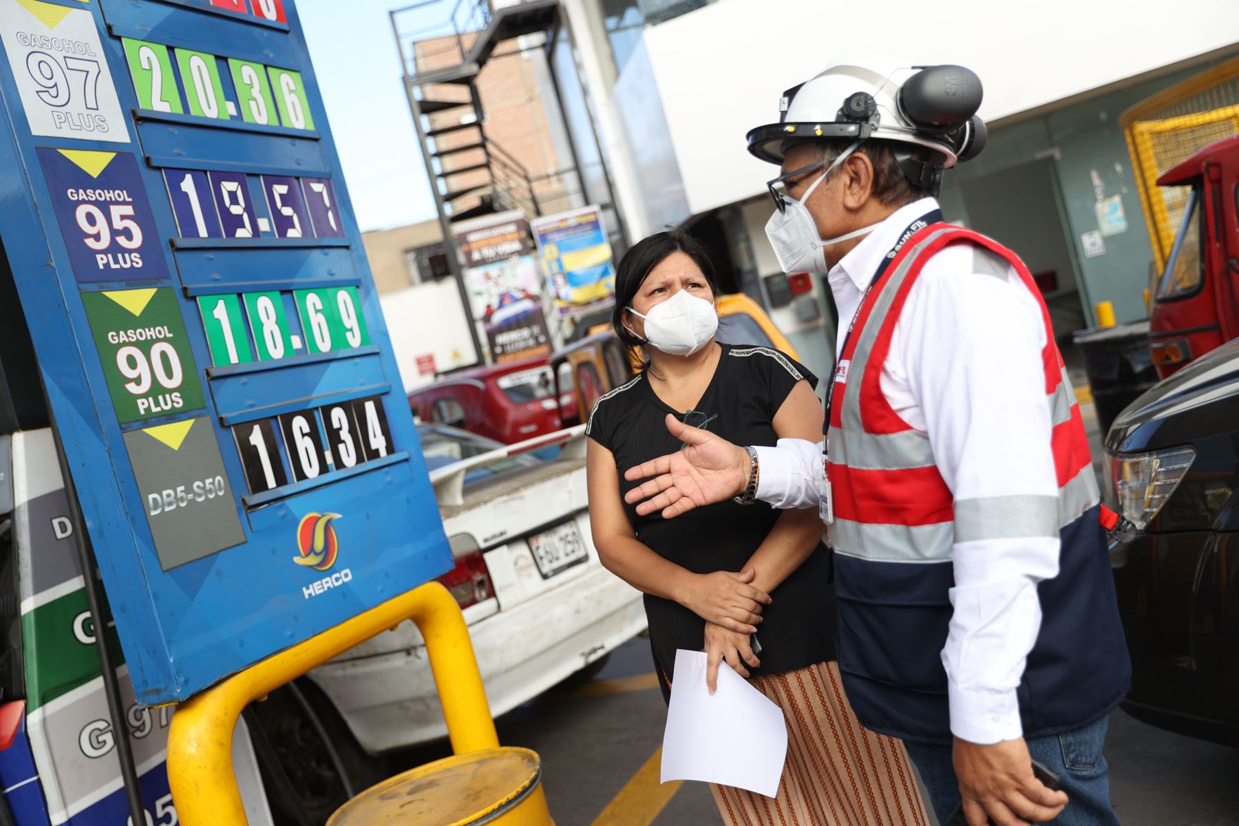 Grifos ya aplican exoneración del ISC en los precios de los combustibles