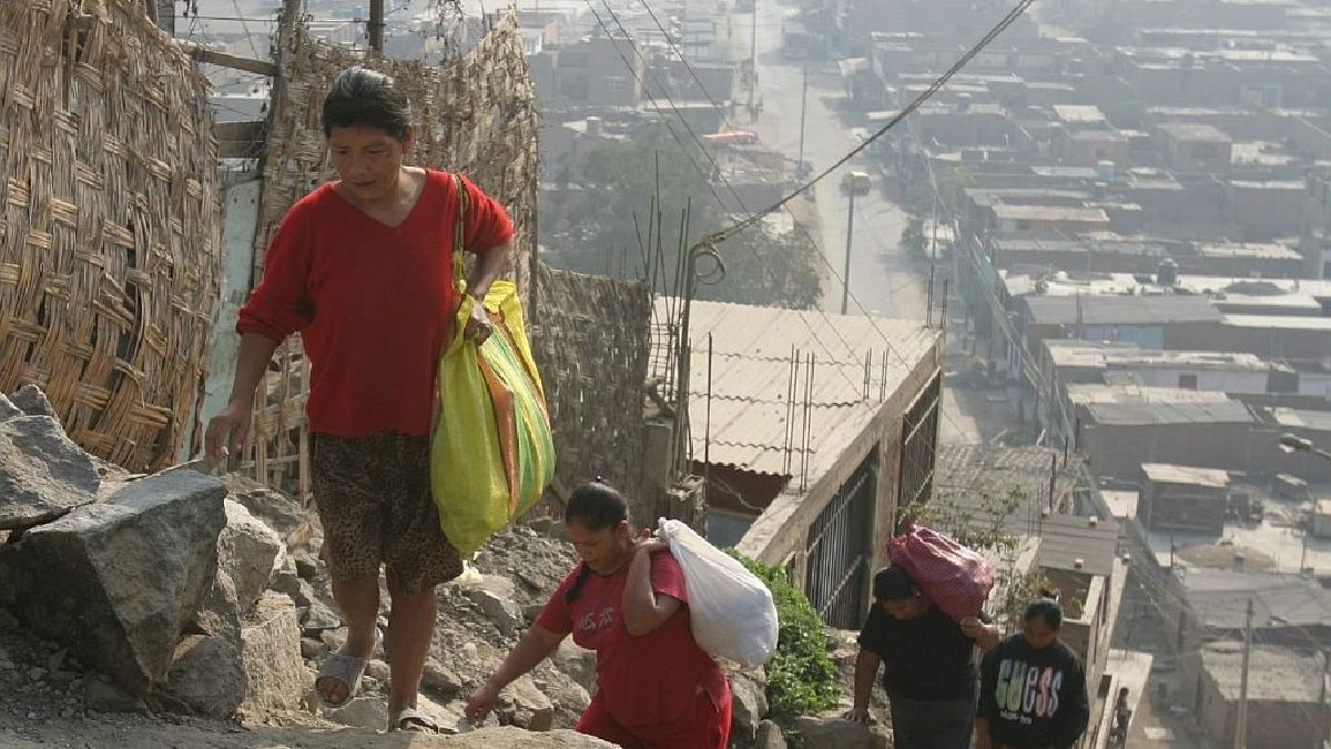 Ingresos de más de 1 millón de peruanos no alcanzan para cubrir la canasta mínima de alimentos