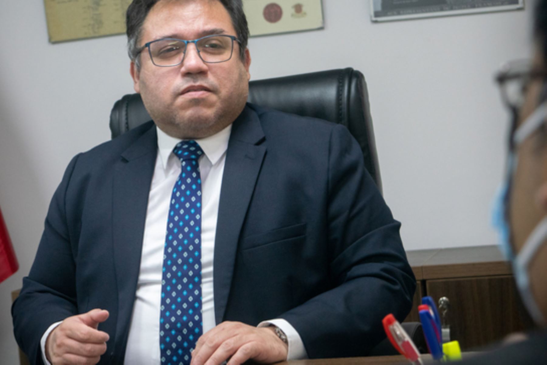 Poder Judicial ordena al Gobierno restituir a Daniel Soria como procurador general del Estado
