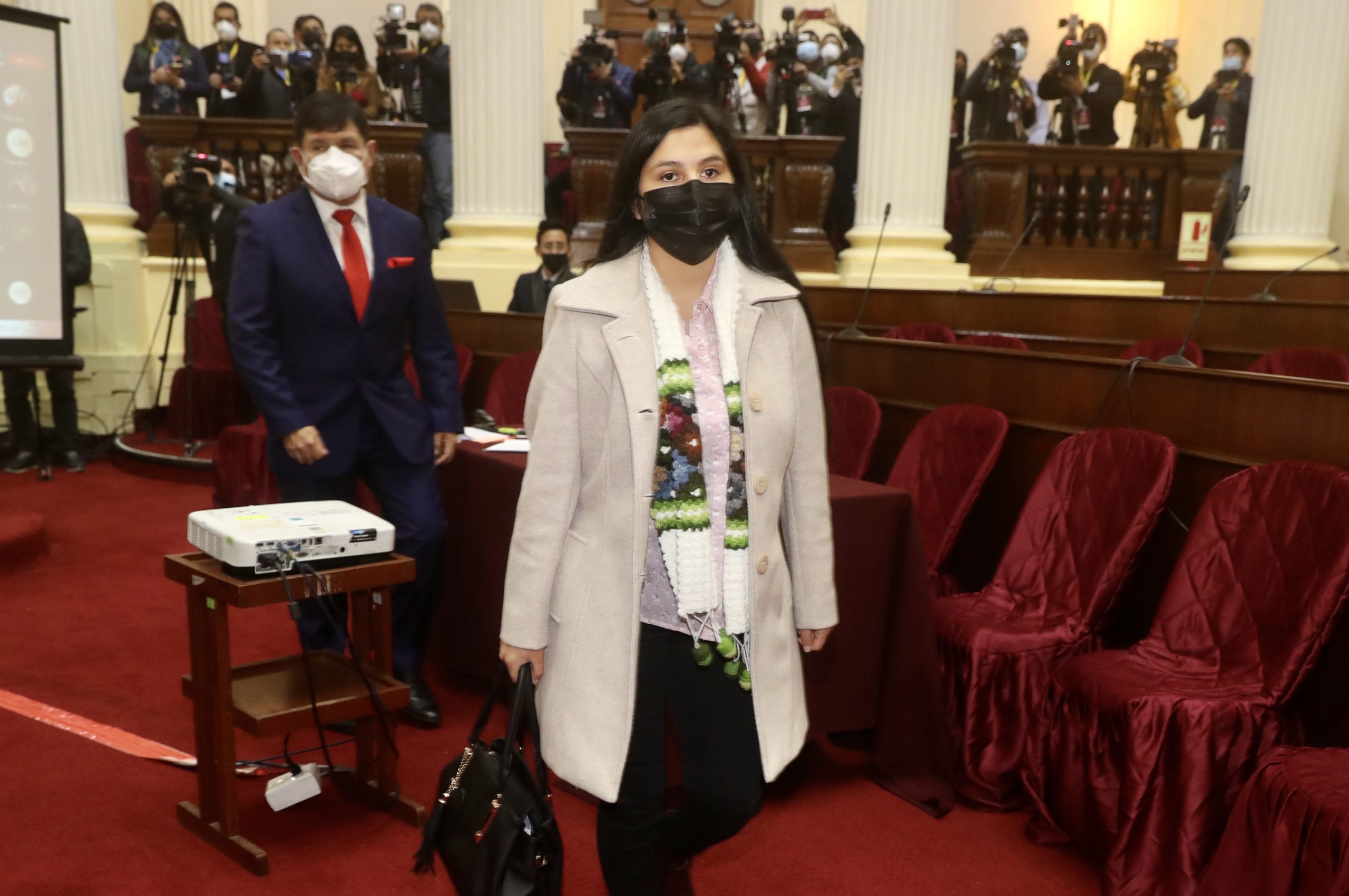 Reprograman audiencia contra Yenifer Paredes por problemas de salud