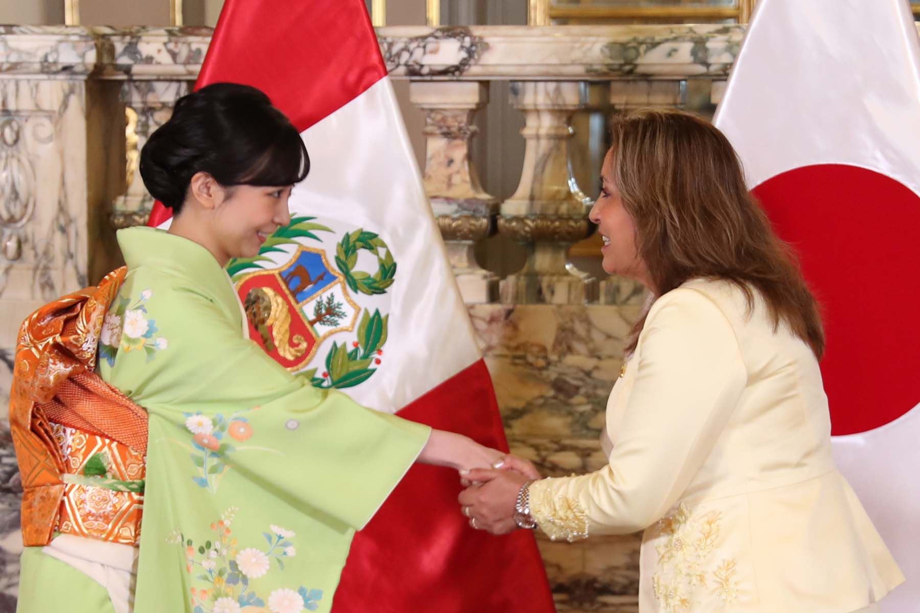 Dina Boluarte se reúne con la princesa Kako de Japón en Palacio de Gobierno