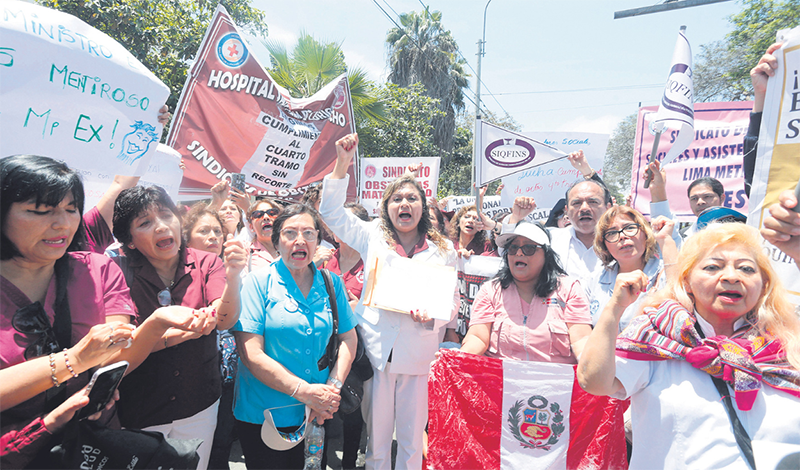 Gremios de salud rechazan tregua solicitada por el Minsa y ratifican huelga indefinida desde el 23 de noviembre
