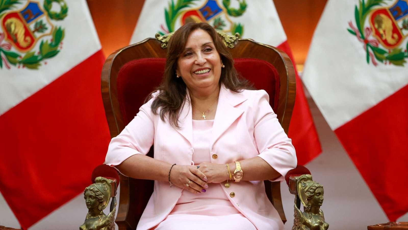 Dina Boluarte exige al Estado pago de 428.000 soles por concepto de refrigerios, canasta navideña y taxis