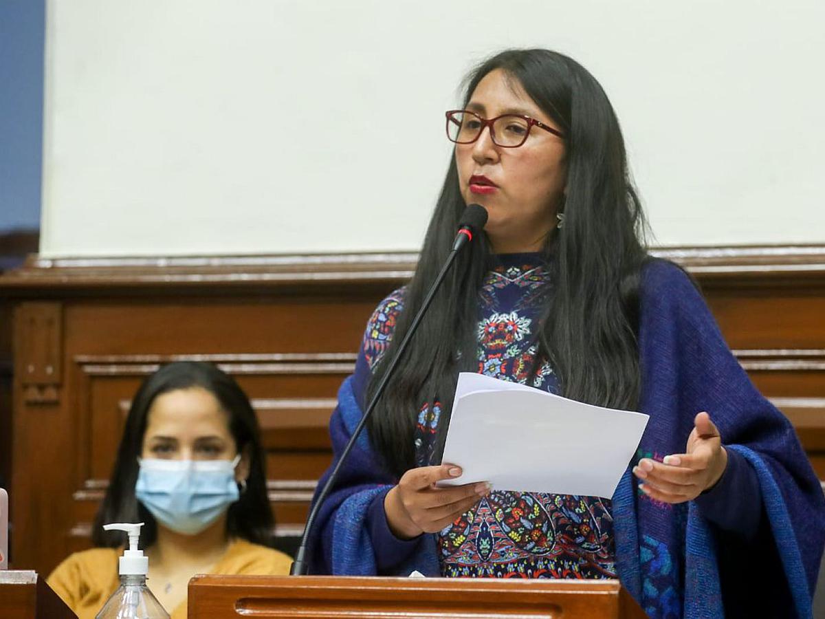 Ruth Luque presentó denuncia constitucional contra magistrados del TC por liberación de Alberto Fujimori