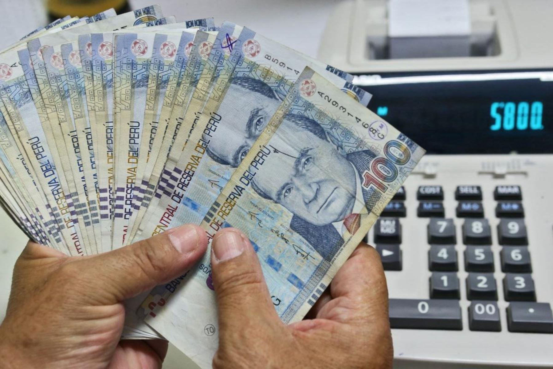 El sol continuará como una de las monedas más fuertes de la región