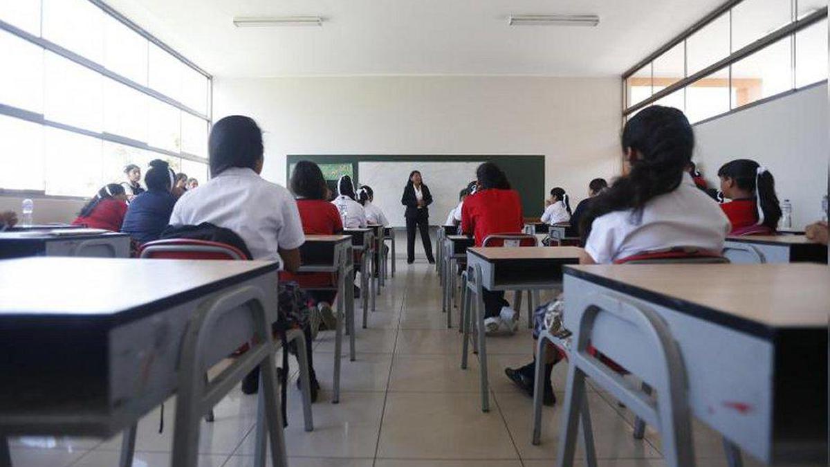 «Solo del 9 al 10% de las escuelas tienen condiciones adecuadas», según Colegio Profesores del Perú