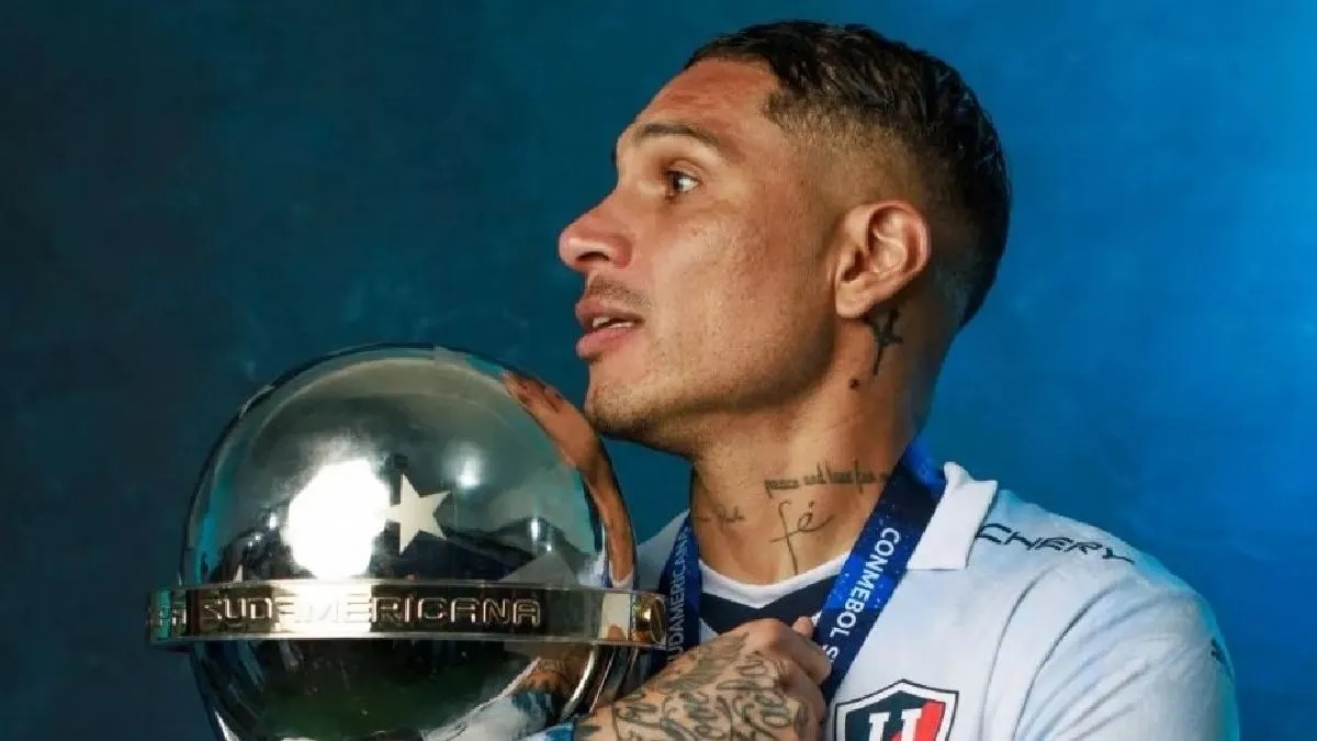 La respuesta de Paolo Guerrero a crítica de hincha por su fichaje a César Vallejo