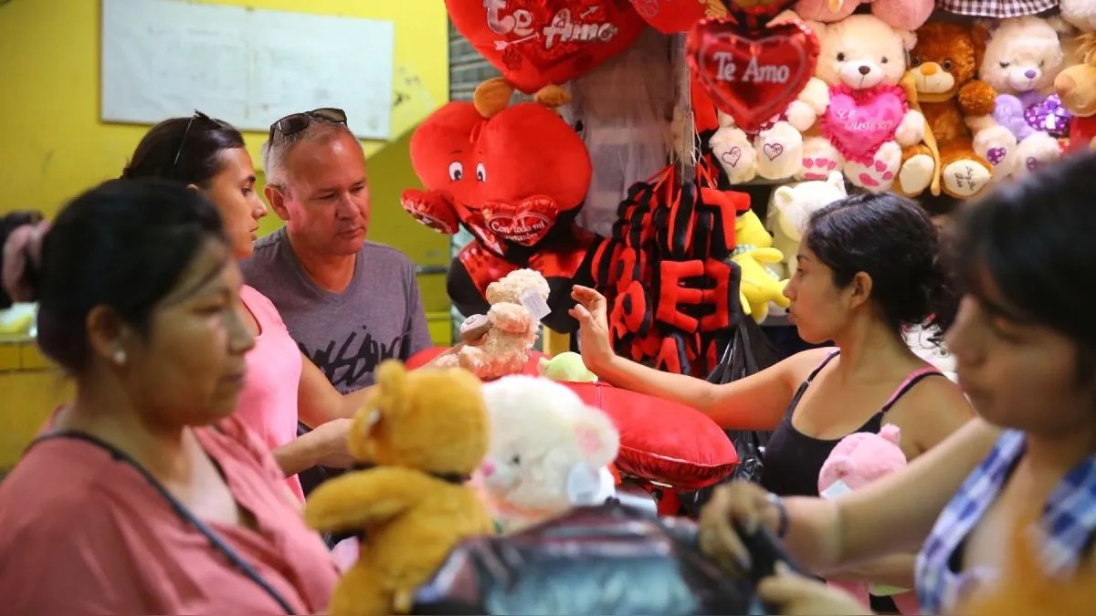 San Valentín 2024: Ventas en Mesa Redonda alcanzarán un promedio de S/ 350 por persona
