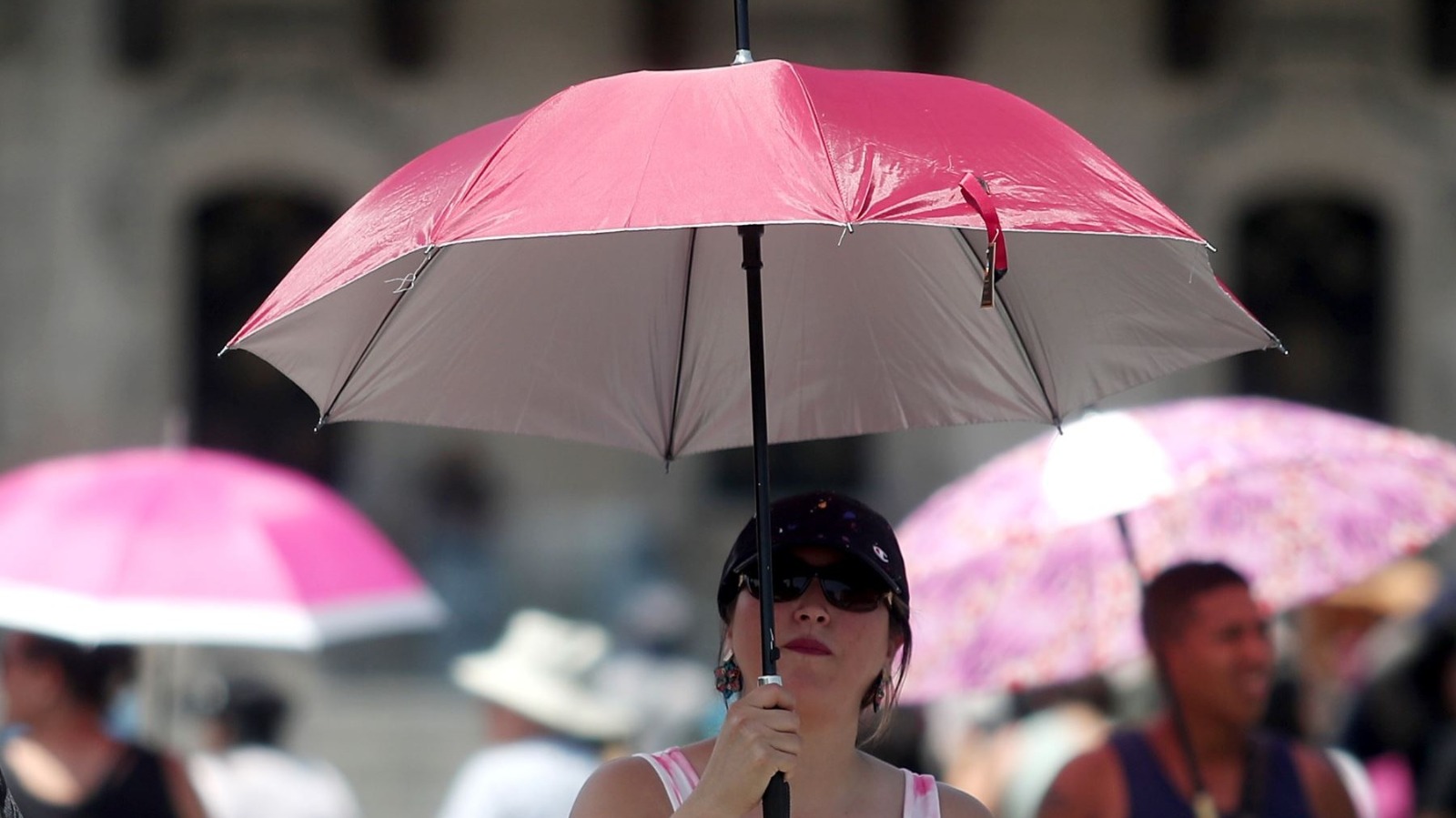 No se descuiden: la temperatura en Lima sigue cayendo, pero la radiación se mantiene extrema