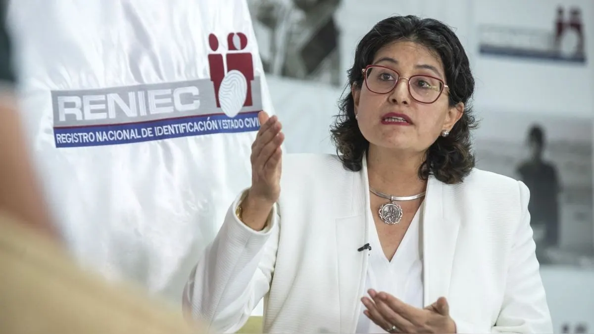 Ejecución de sentencia que ordena pago de 240 mil soles a Dina Boluarte no tendrá prioridad, asegura jefa del Reniec