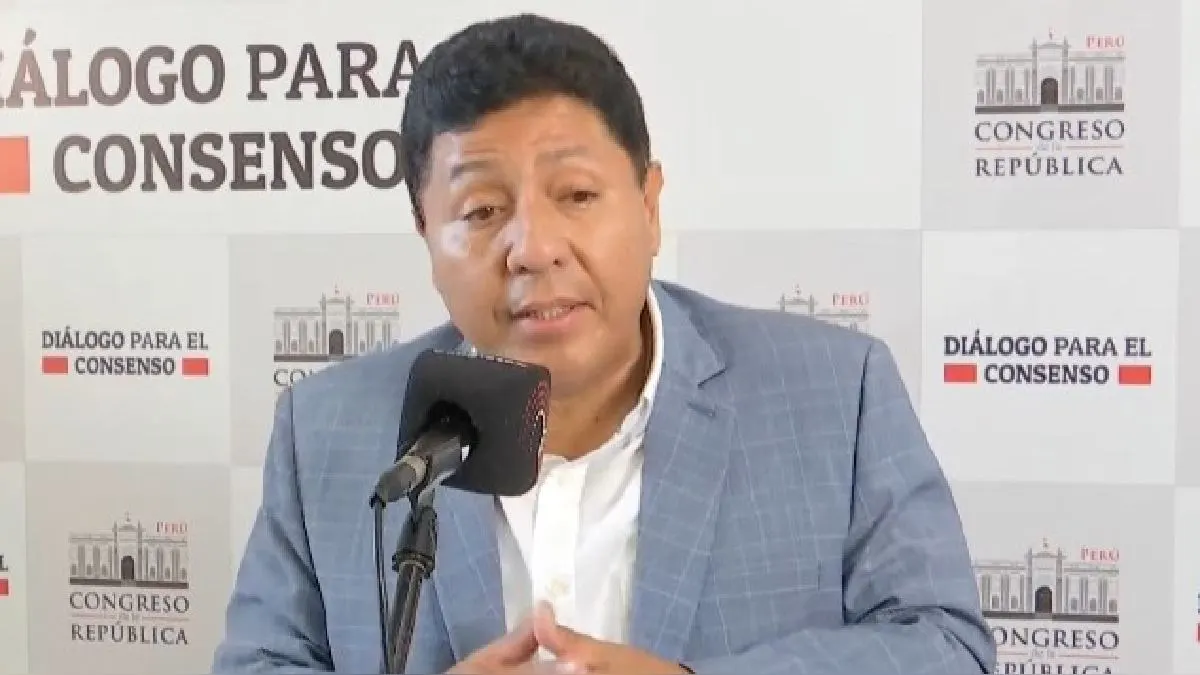Raúl Doroteo calificó de «complot» la denuncia en su contra por presunto recorte de sueldo a trabajadora