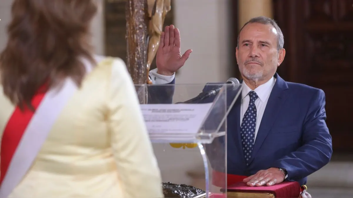 Elmer Schialer en su presentación como canciller: Perú no reconoce resultados oficiales de elecciones en Venezuela