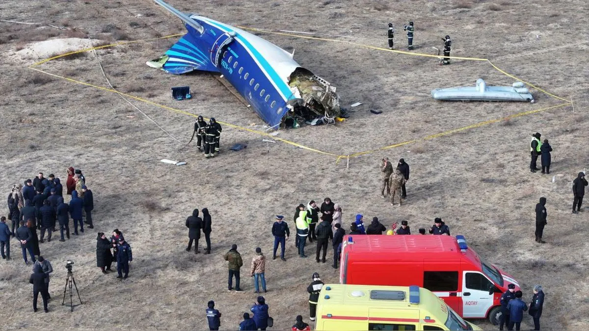 La OTAN pide una investigación «exhaustiva» sobre el avión siniestrado en Kazajistán