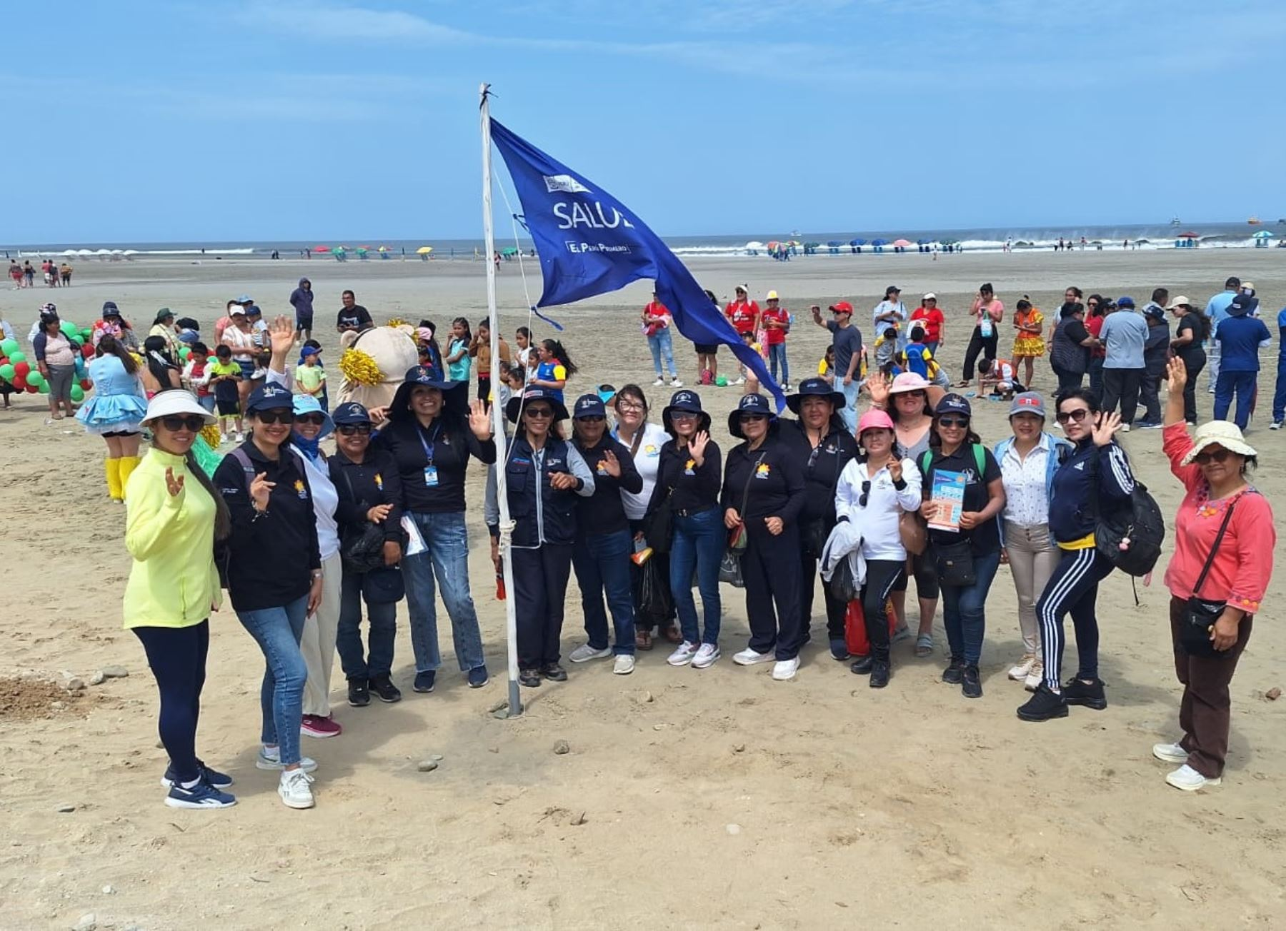 La Libertad: Geresa lanza campaña “Verano Saludable” en Puerto Malabrigo