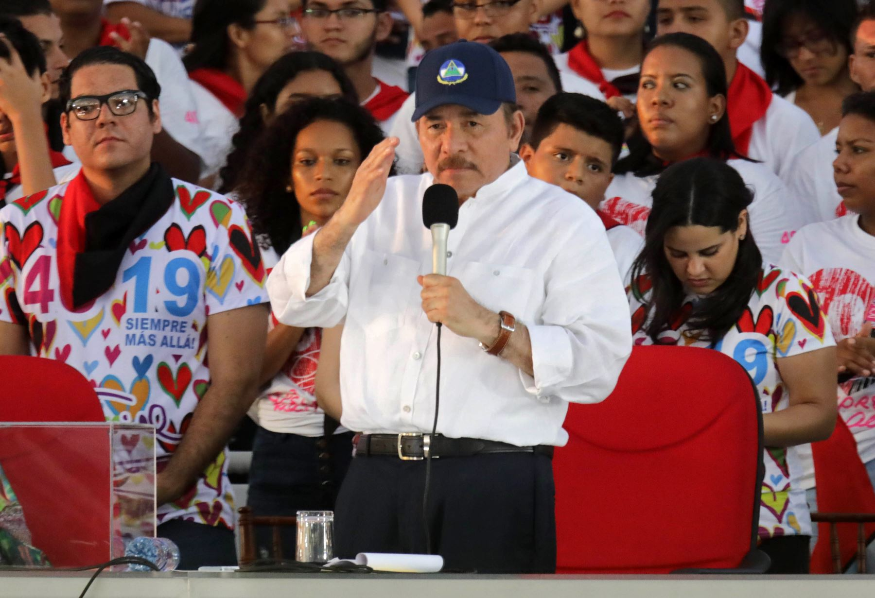Presidente de Nicaragua no asiste a investidura de Maduro y envía una delegación