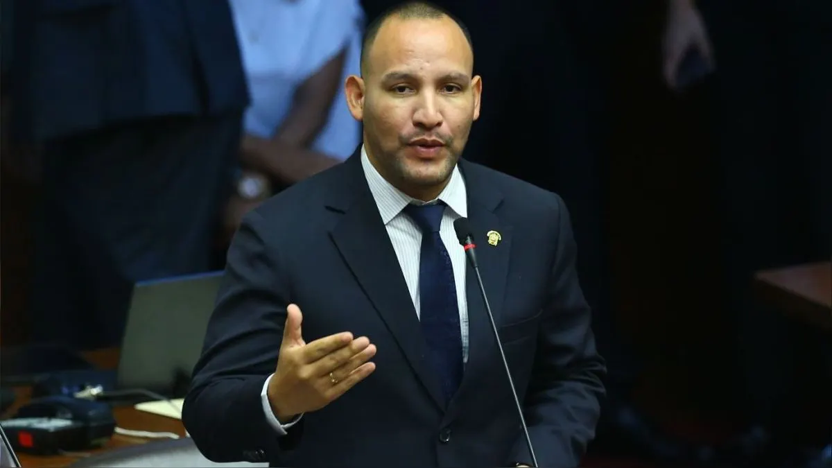Muñante señala “intención subalterna” del Ejecutivo por demora en observación de ley que restituye detención preliminar