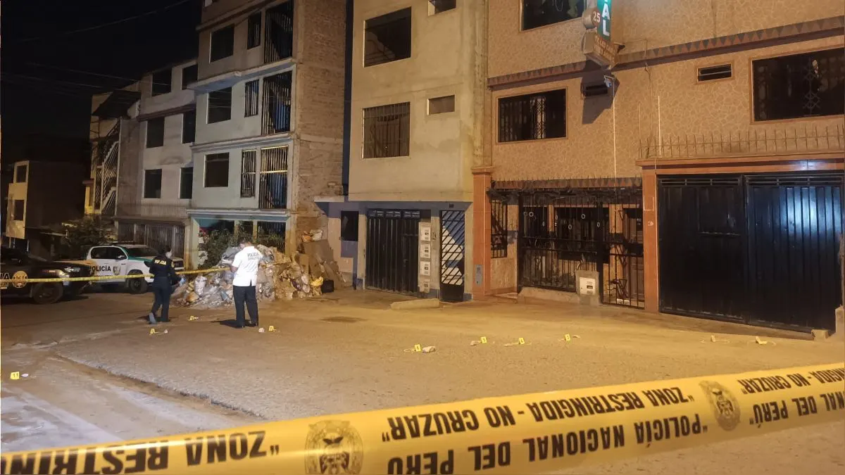 SJM: sujetos tirotearon hotel y dejaron explosivo en la puerta