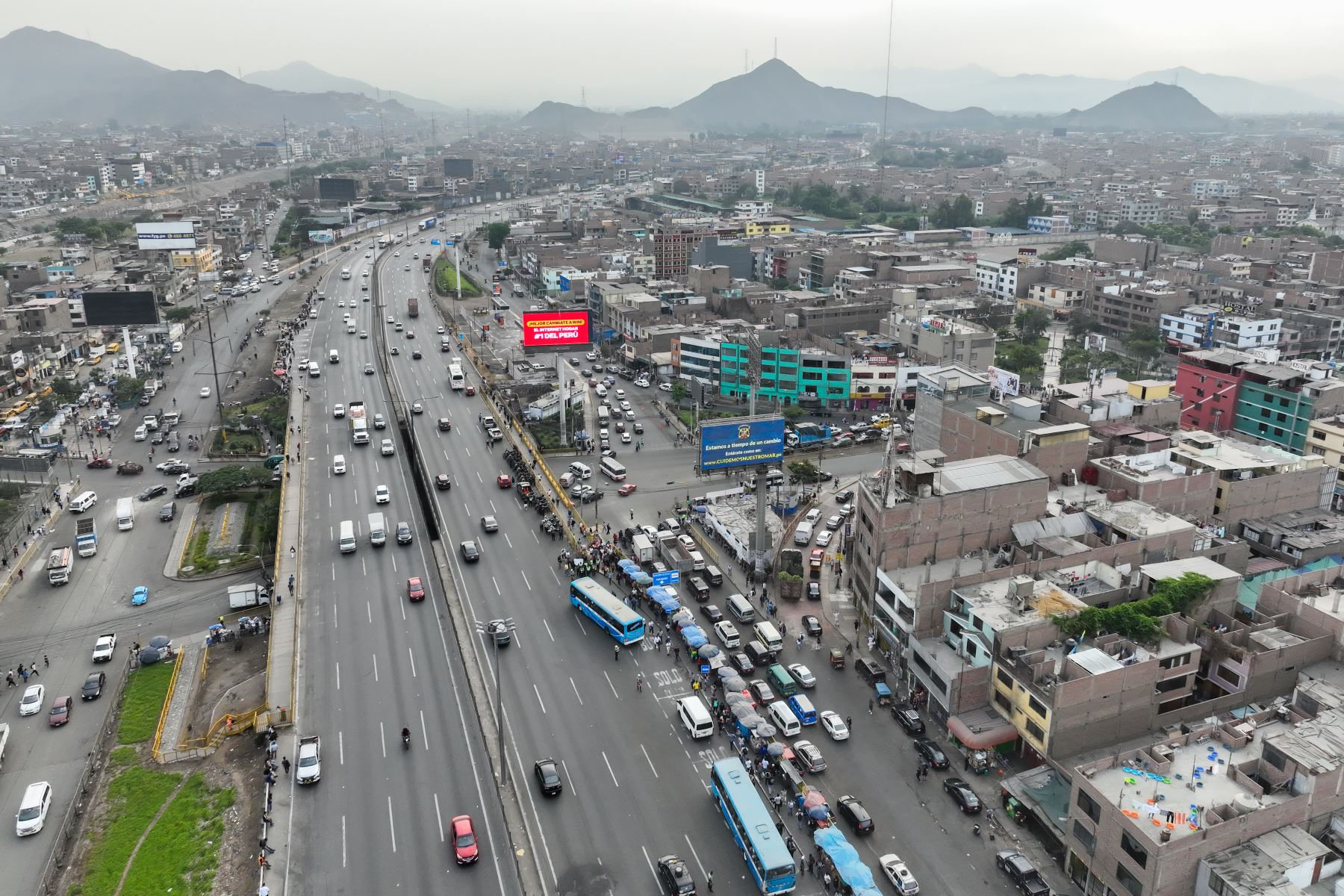 ATU: no fue necesario aumentar buses pese a convocatoria al paro de transportes