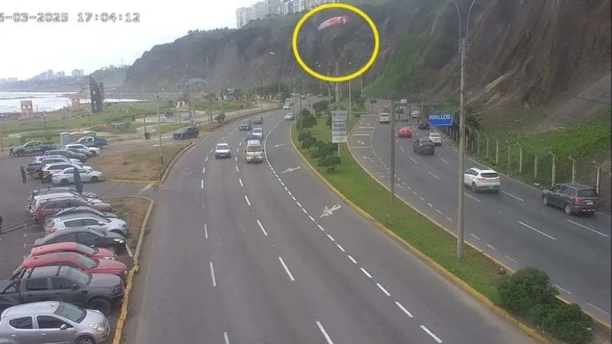 Parapuerto de Miraflores está cerrado temporalmente después que parapente con dos personas cayera en la Costa Verde