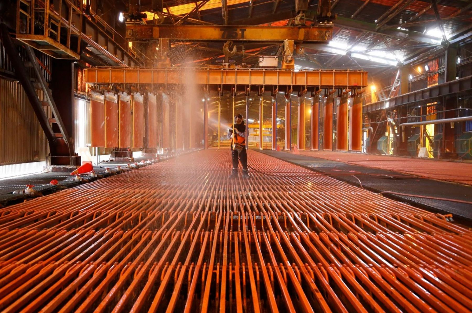 Perú podría aumentar producción de cobre a 4 millones de toneladas por año