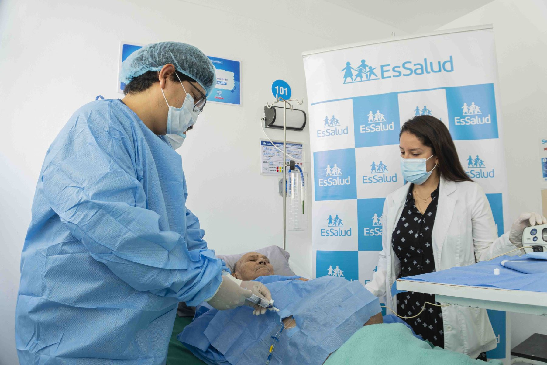 Hospital Sabogal implementa unidad para dar tratamiento a casos de «abdomen catastrófico»