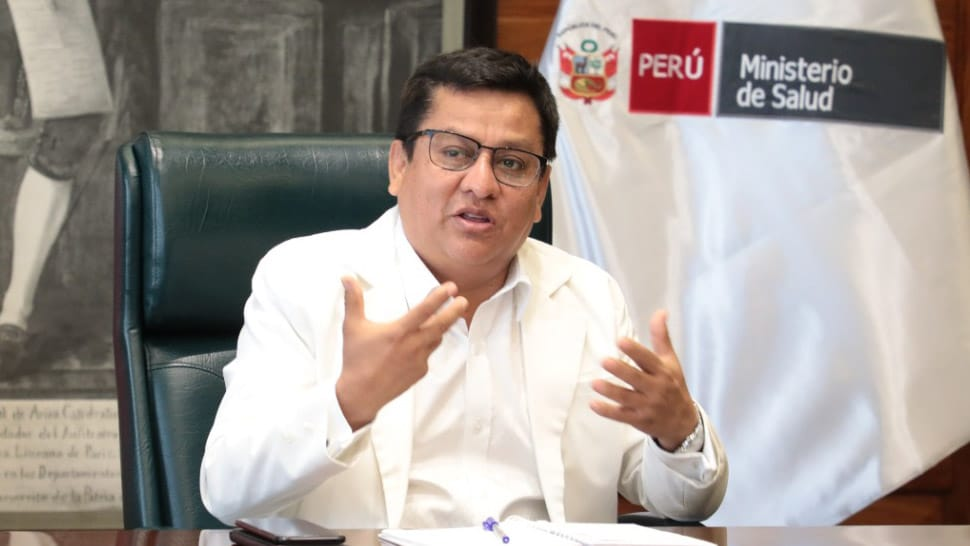 Minsa: «Abastecimiento de suero fisiológico está garantizado; liberaremos 400,000 frascos»