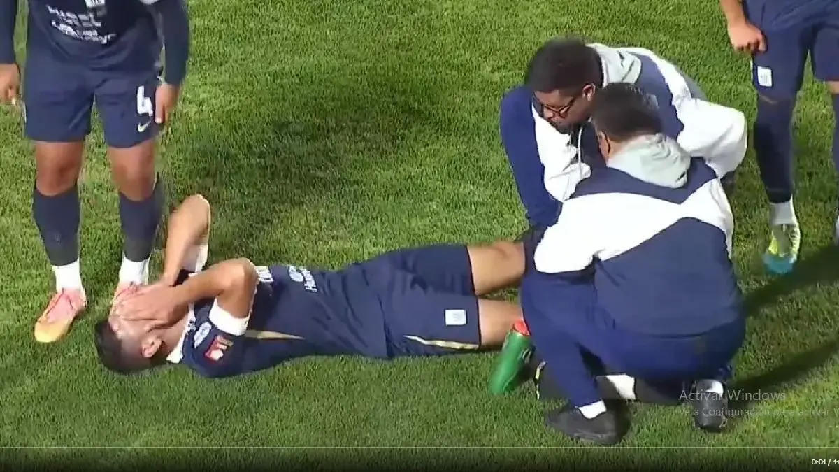 Preocupación en Alianza Lima por Guillermo Enrique: se someterá a estudios para descartar posible fractura