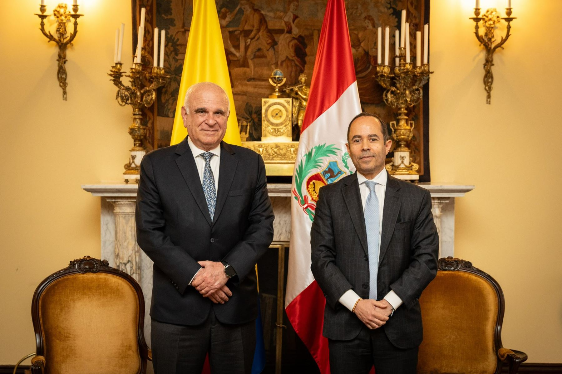 Perú y Colombia destacan avances en fortalecimiento de relación bilateral