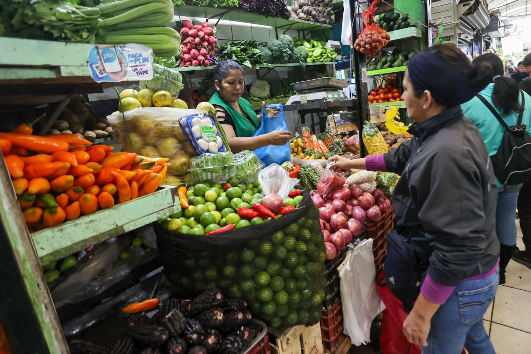 Precios al consumidor de Lima Metropolitana subieron 0.32% en abril