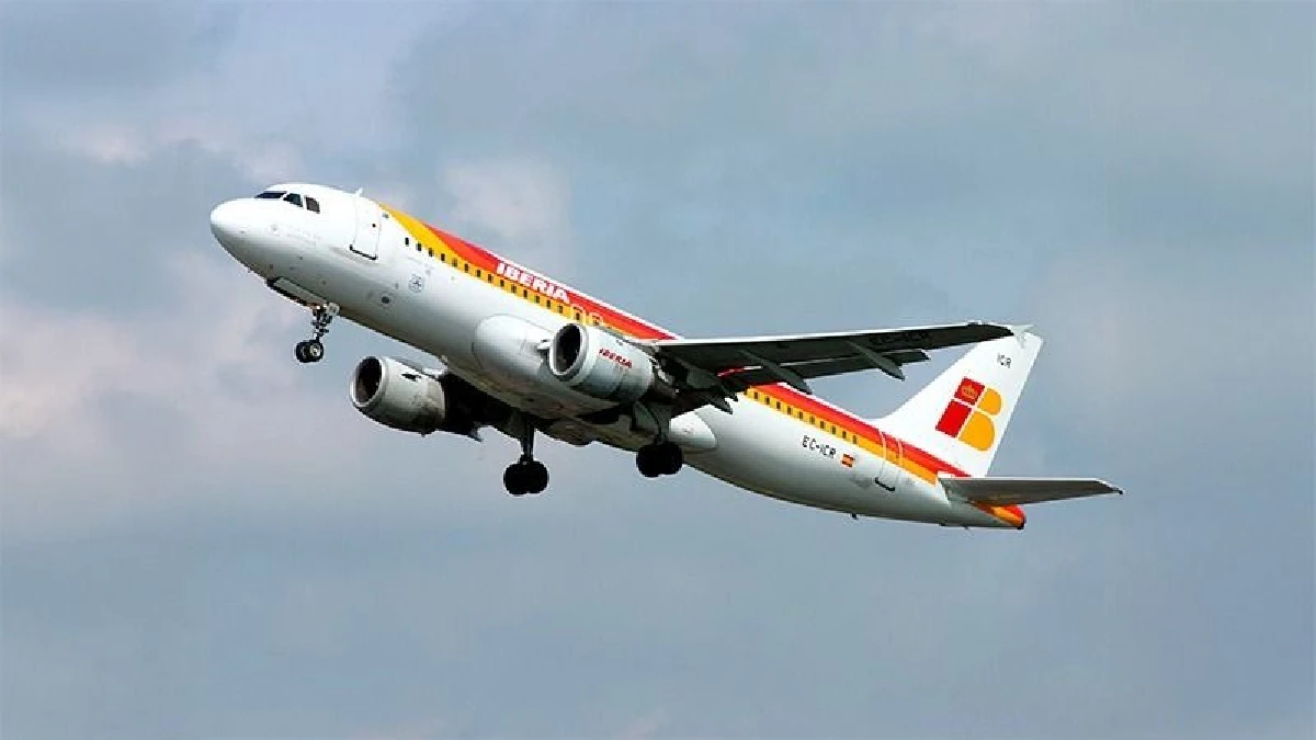 Indecopi sanciona a la aerolínea Iberia por impedir abordaje a madre y sus hijas con pasajes válidos