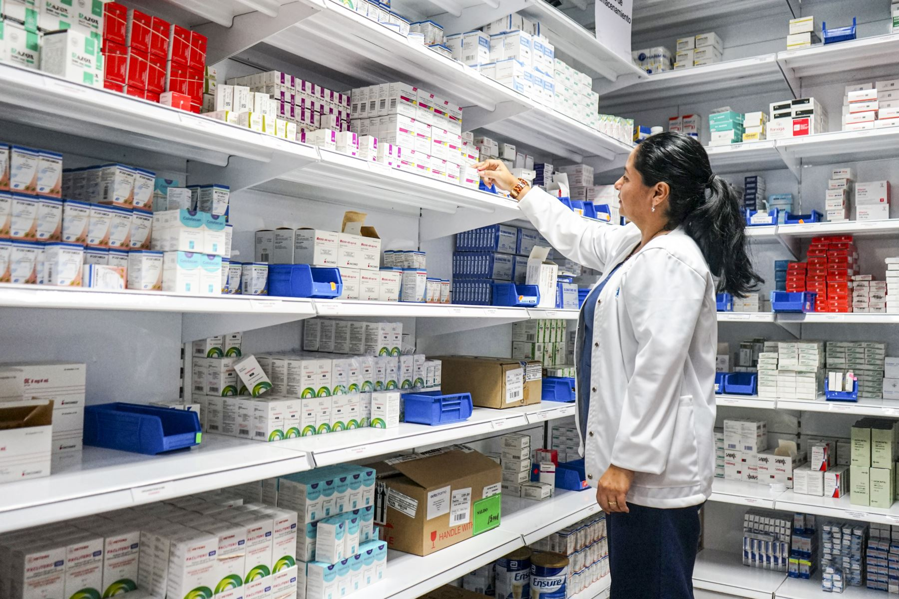 Promulgan Ley que facilita acceso a medicamentos registrados en países de alta vigilancia