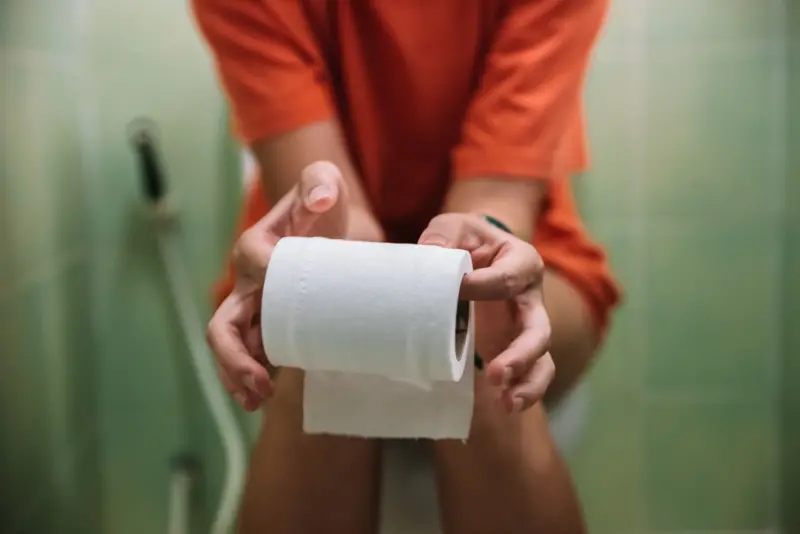 4 consejos de una gastroenteróloga para que  puedas ir al baño con tranquilidad