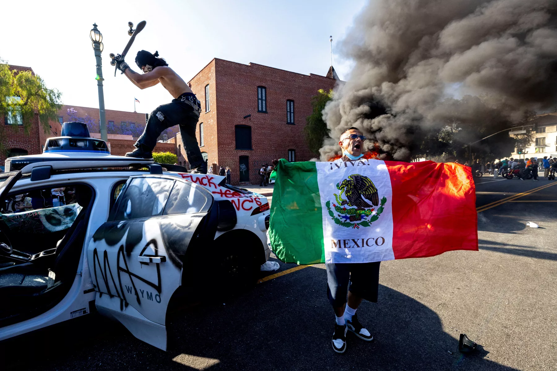 Protestas en Los Ángeles: Trump despliega 700 marines y duplica el contingente de la Guardia Nacional