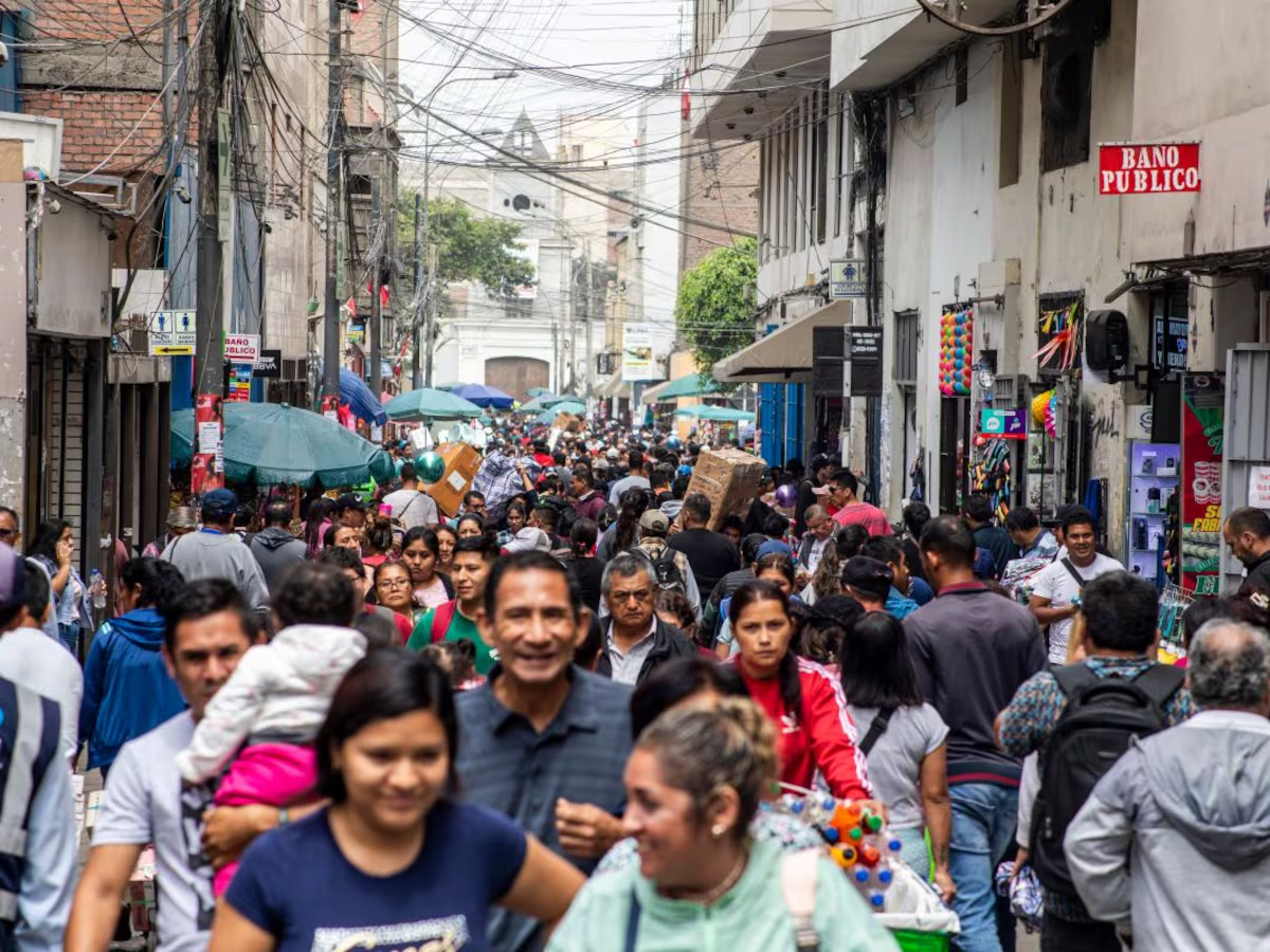 En el mes de la Patria, deseos de una mejor economía