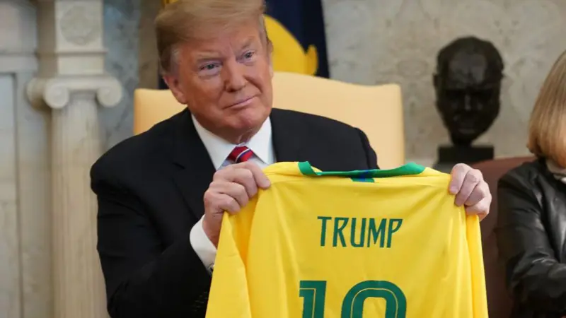 Trump amenaza a Brasil con un arancel de 50% y Lula responde que su país «no aceptará ser controlado por nadie»