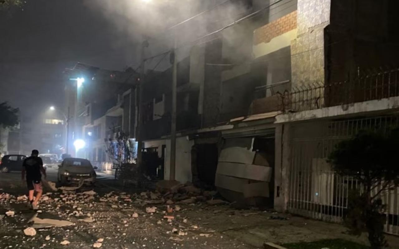 Detienen a extranjero que confesó recibir dinero por trasladar a implicado en atentado con dinamita en Trujillo