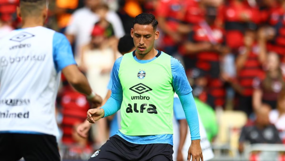 ¡De soberbia actuación! Los elogios y puntajes de la prensa brasileña al debut de Erick Noriega