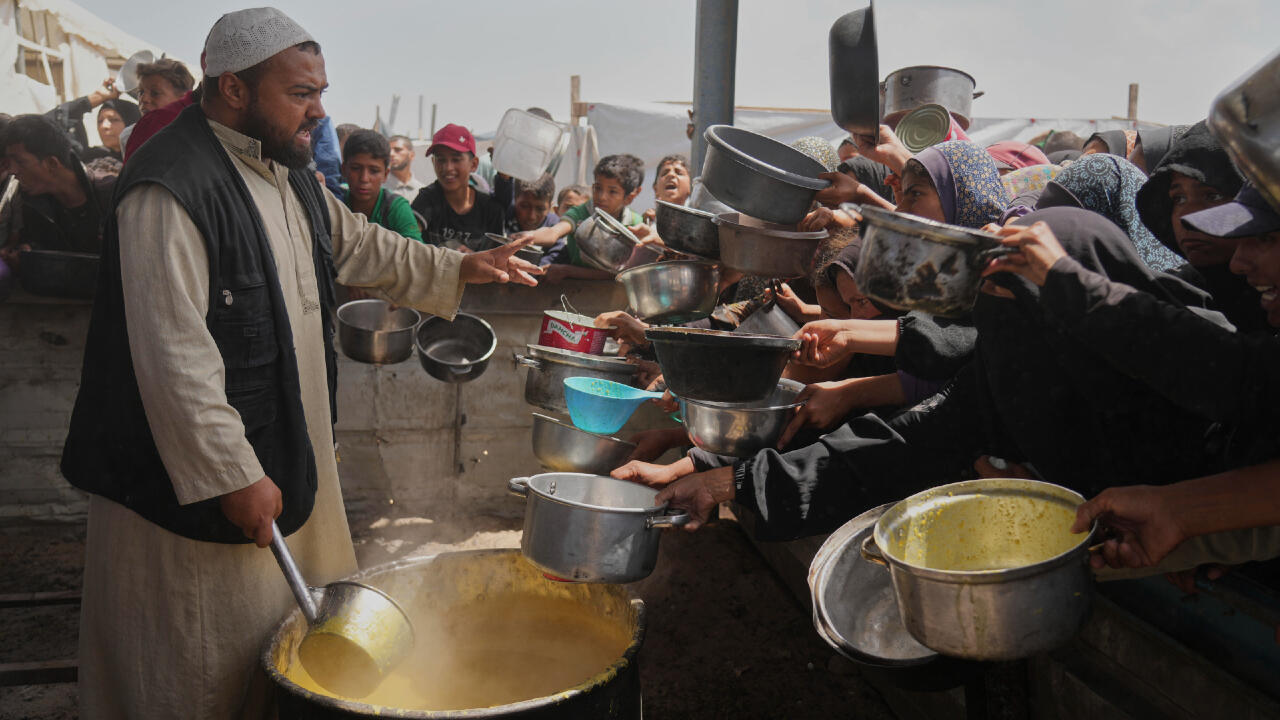 La lucha por conseguir comida en Gaza