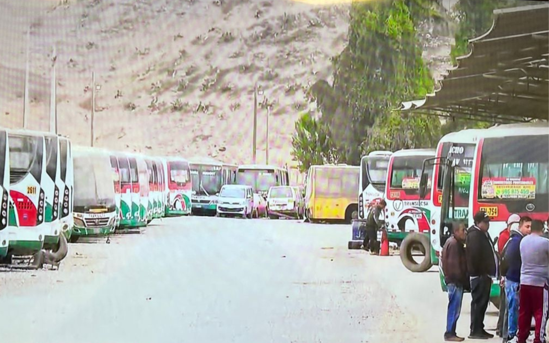 Empresa de transporte no circulará tras recibir tercer ataque armado a sus buses