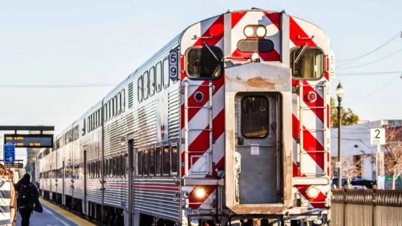 ProInversión asume asistencia técnica para proyecto del tren Lima–Chosica