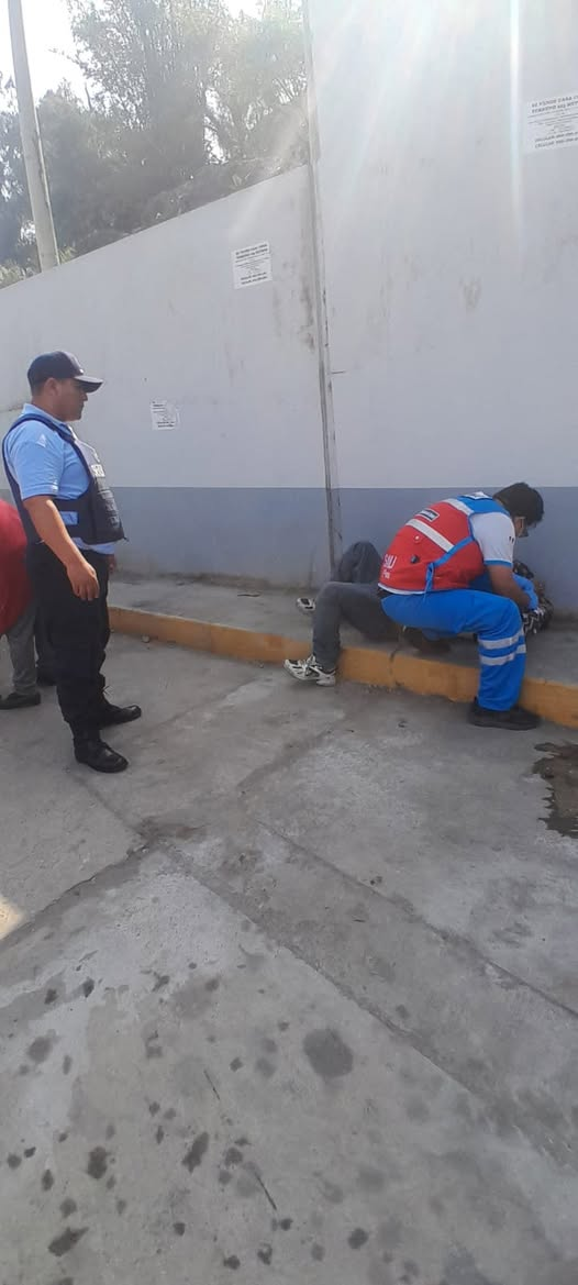 Rápida intervención en Chaclacayo: Serenazgo, SAMU y PNP atienden emergencia tras caída de vecino en La Floresta