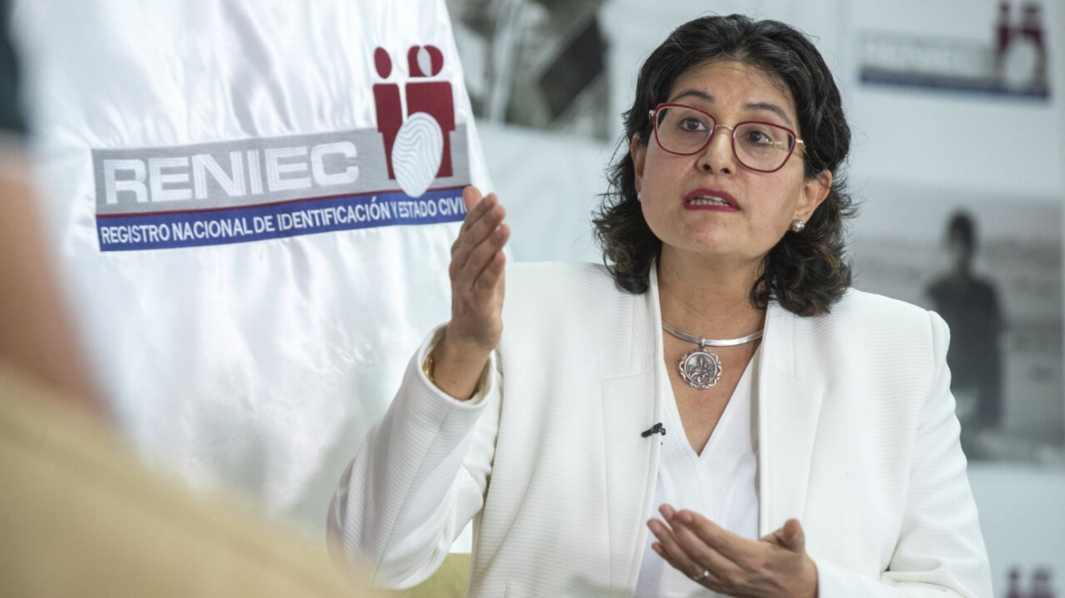 Congreso cita a jefa del RENIEC por polémica filtración de datos del padrón electoral