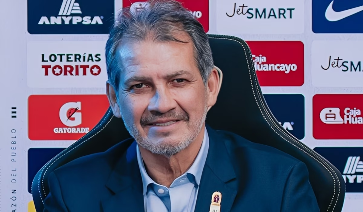 Navarro explicó por qué separaron a Zambrano, Trauco y Peña de Alianza Lima: “Es indisciplina”