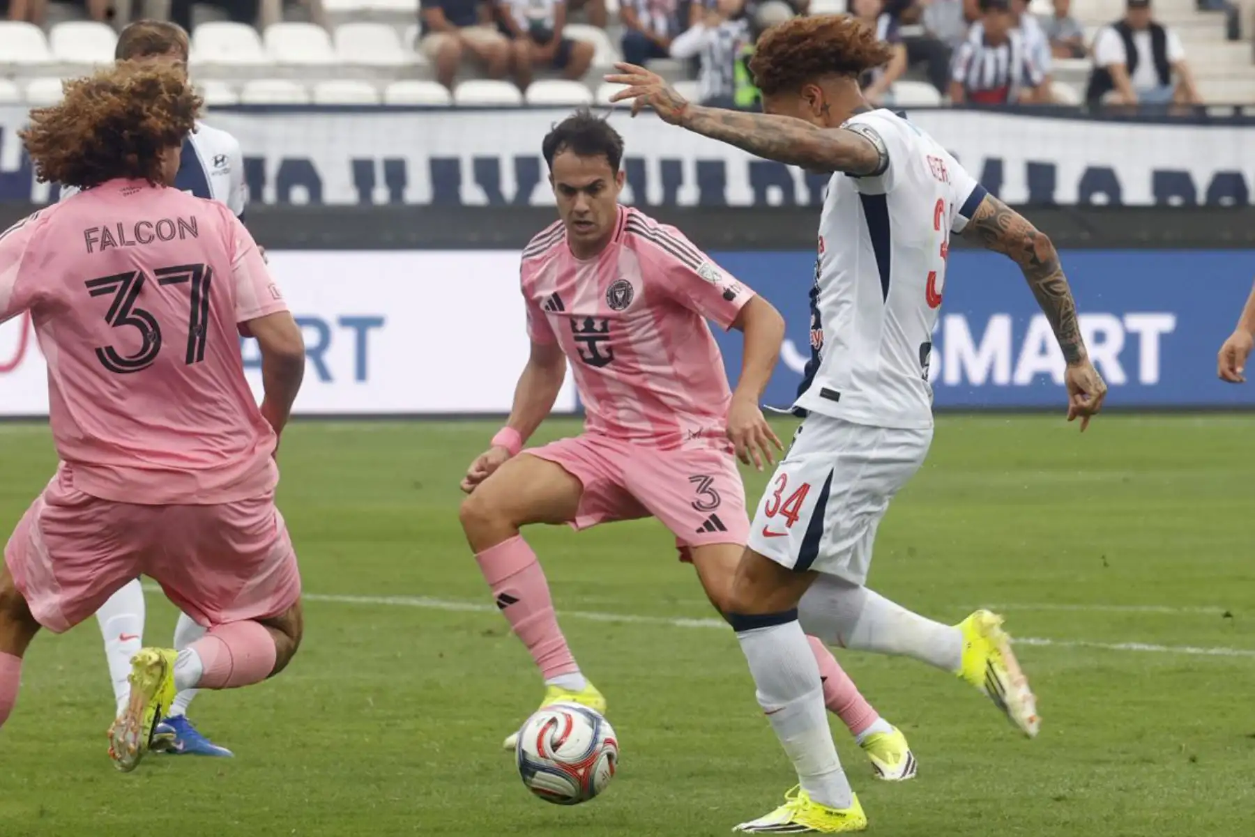 Con doblete de Paolo Guerrero, Alianza Lima GOLEÓ 3-0 a Inter Miami, de Lionel Messi