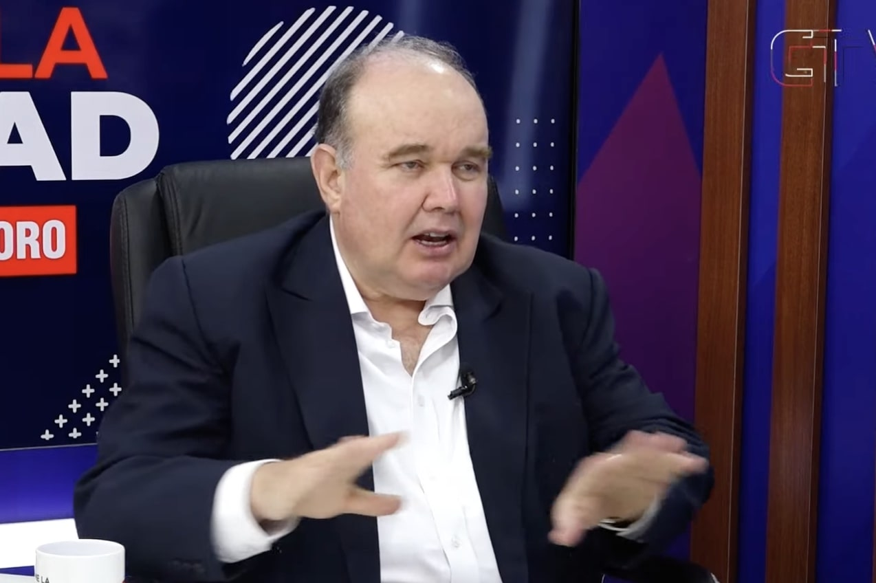 Rafael López Aliaga arremete contra César Acuña: «Es una vergüenza que no pueda multiplicar 8 x 7»